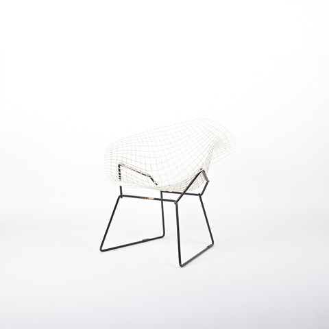 Knoll International | Bertoia Diamond Chair