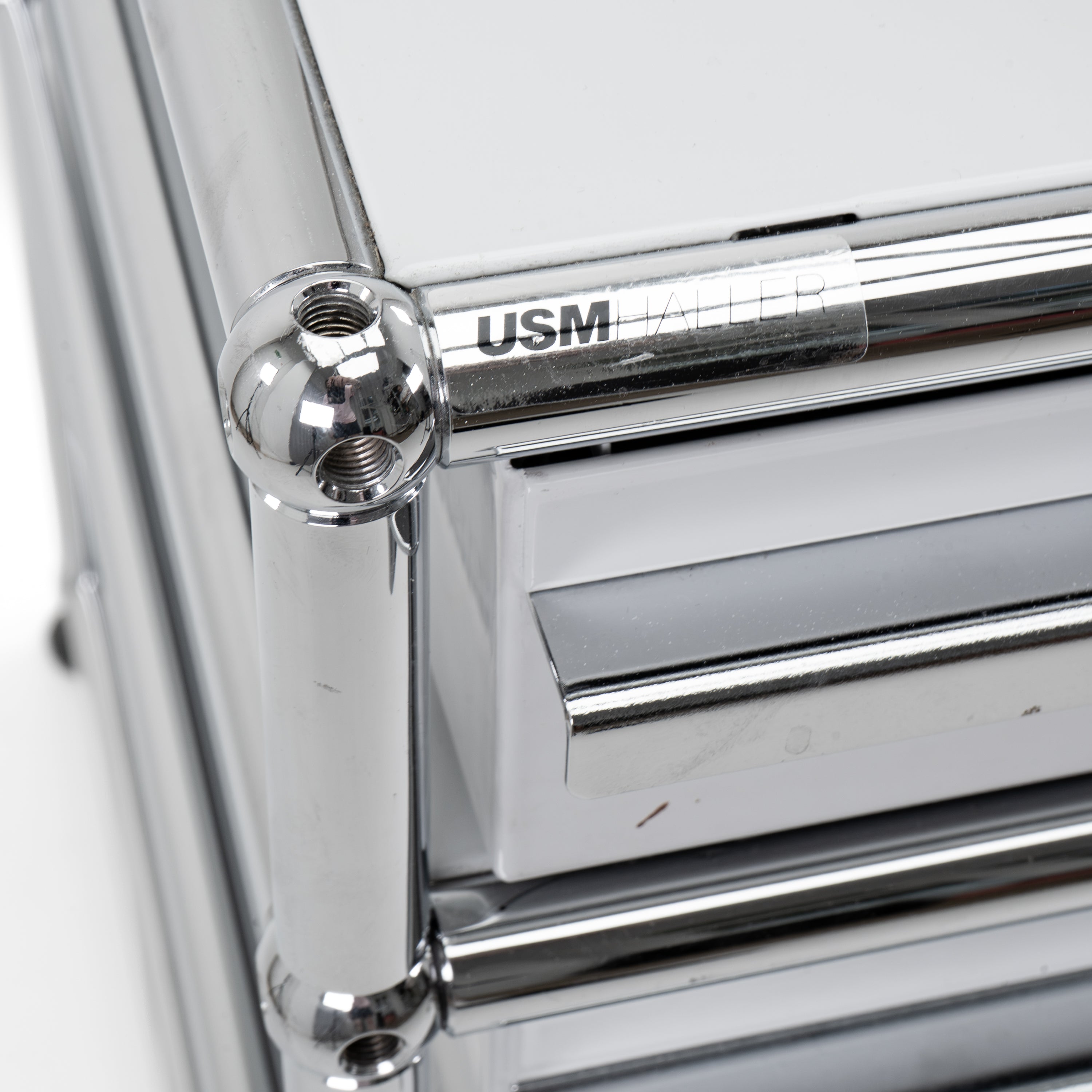USM Haller | Rollcontainer