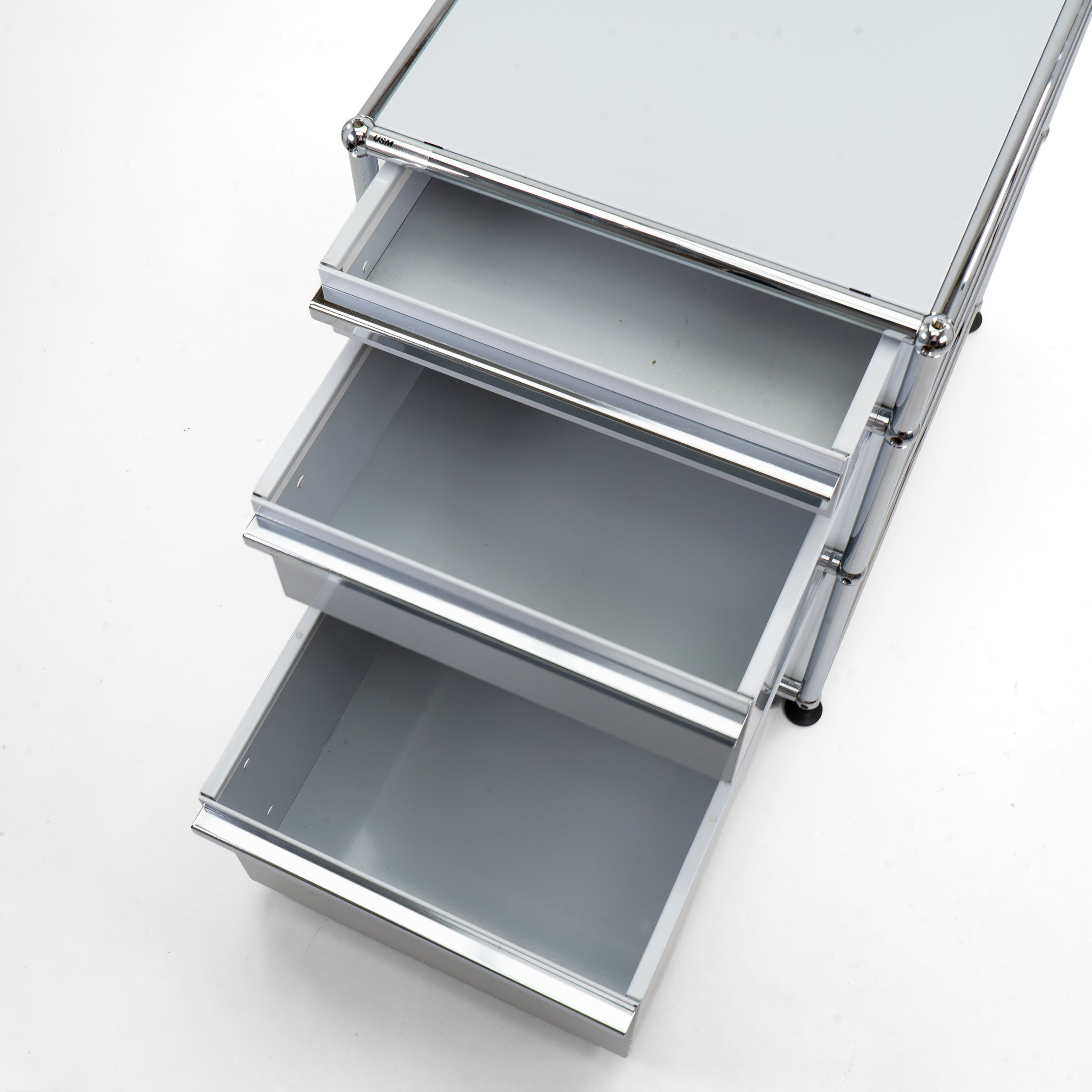 USM Haller | Rollcontainer