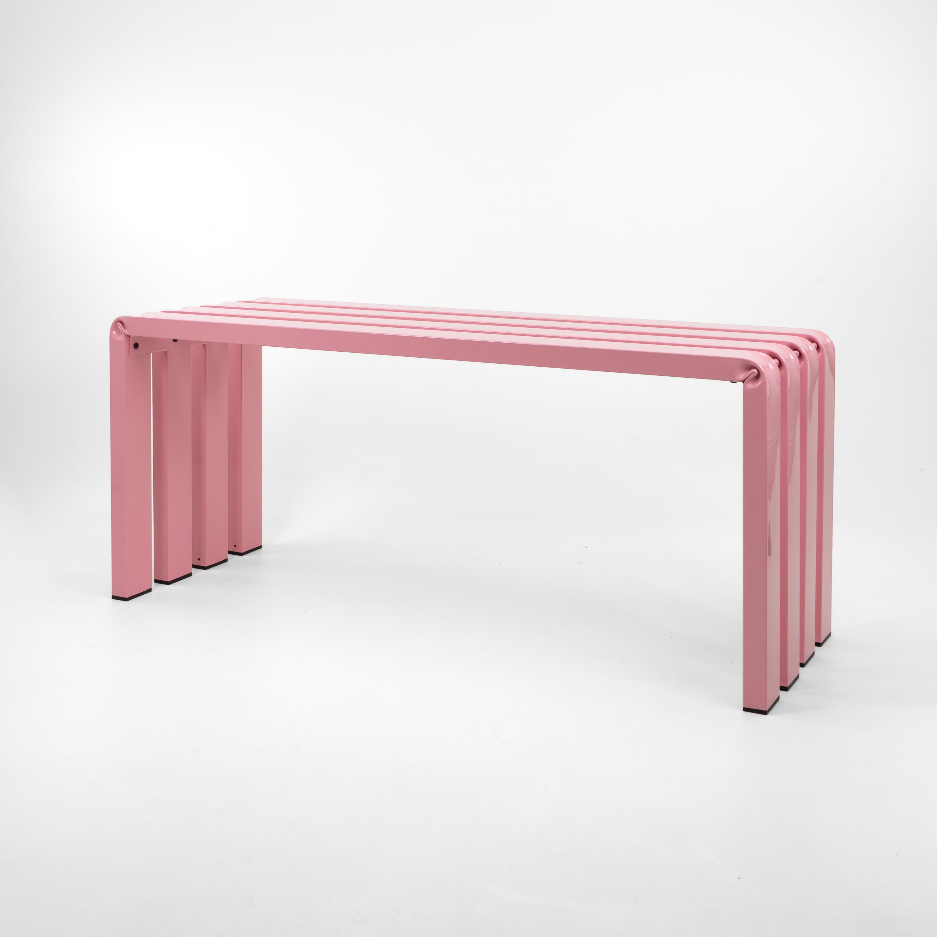 RunwayBank-StudioMilano-Haendler-Laenge-100cm-Farbe-Pink-01.jpg