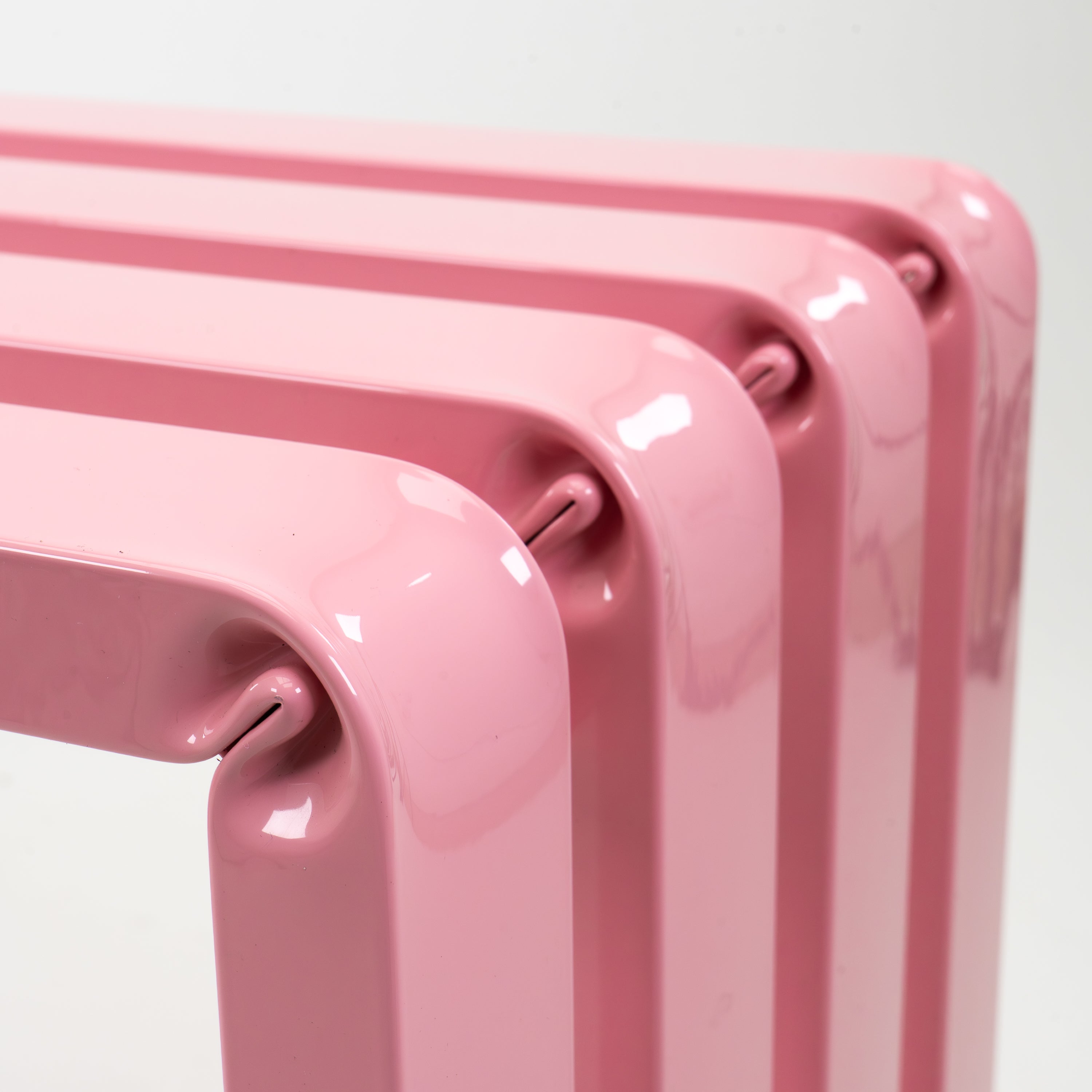 Studio Milano | Runway Bank