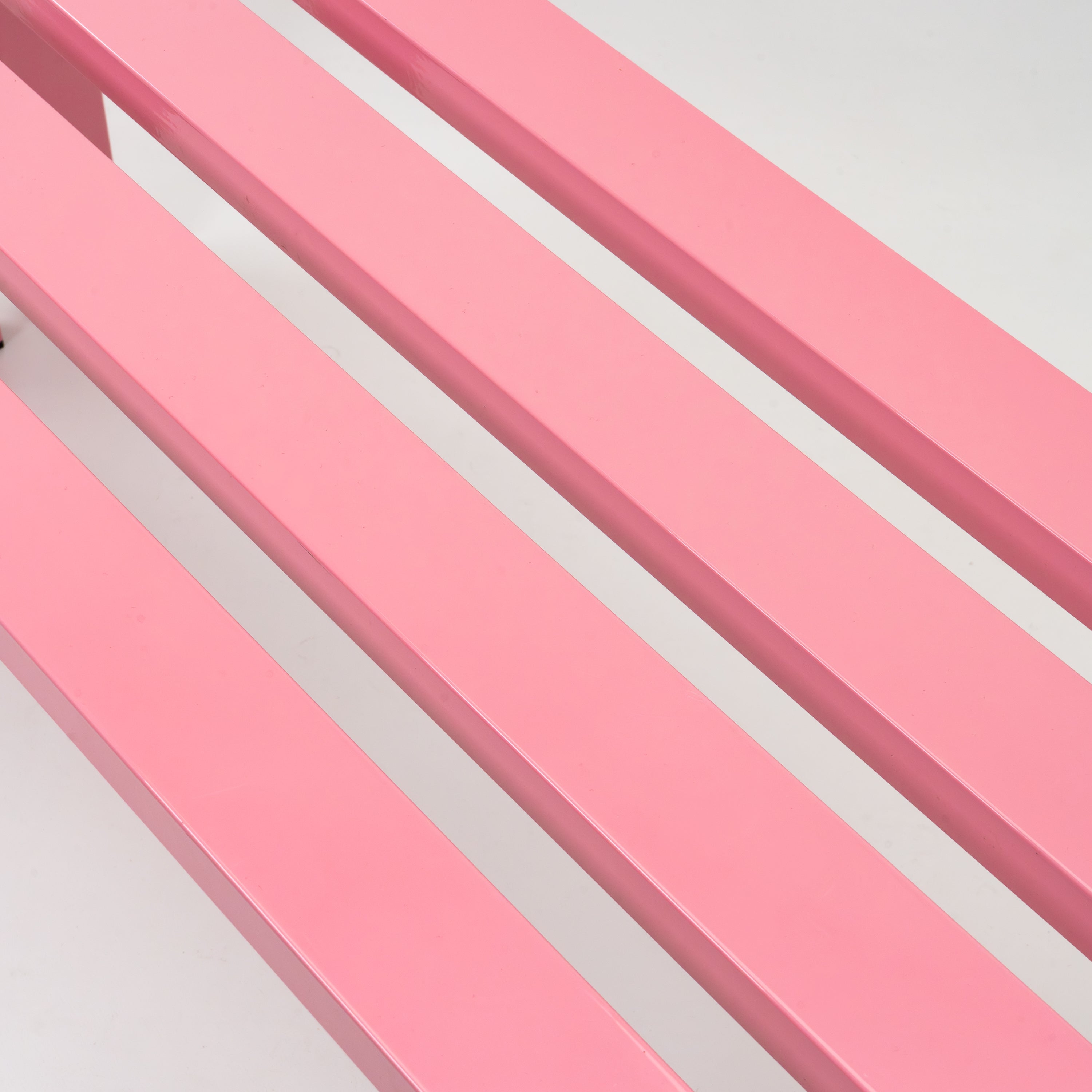 Studio Milano | Runway Bank