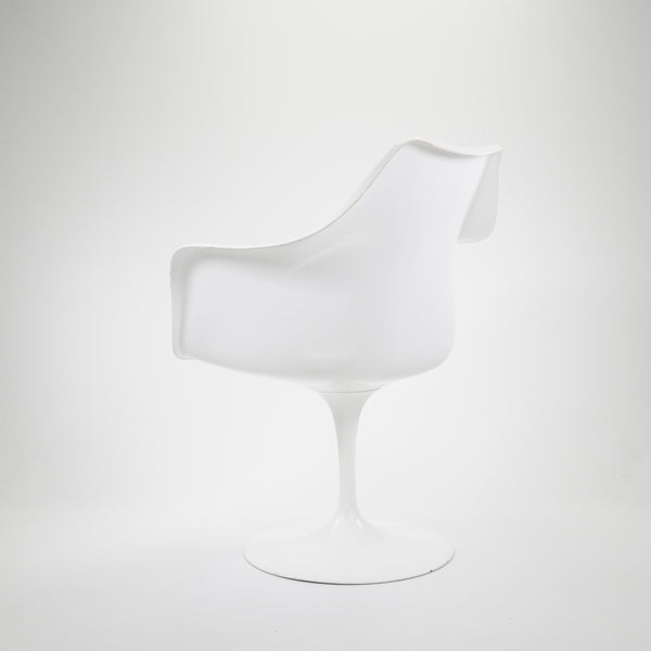 Saarinen Tulip Armchair | Knoll International | 1060-4