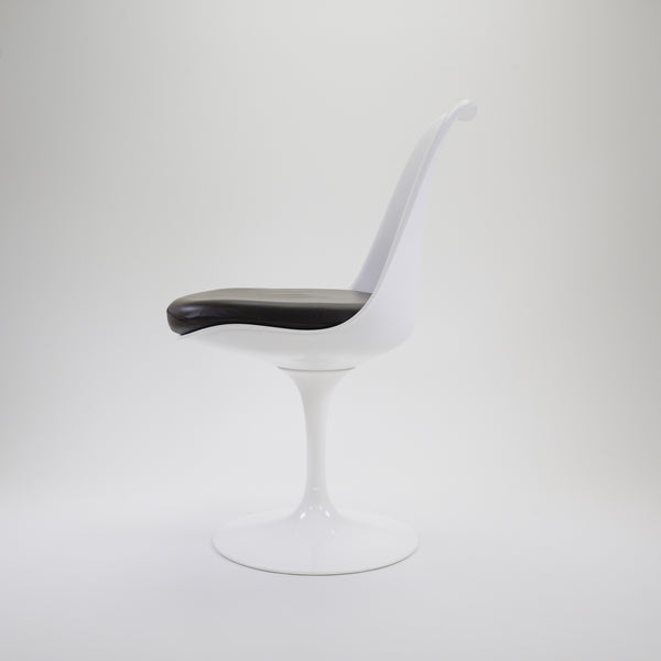 Saarinen Tulip Chair | Knoll International | 1042-2