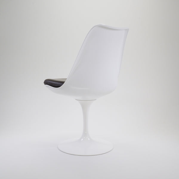 Saarinen Tulip Chair | Knoll International | 1042-2