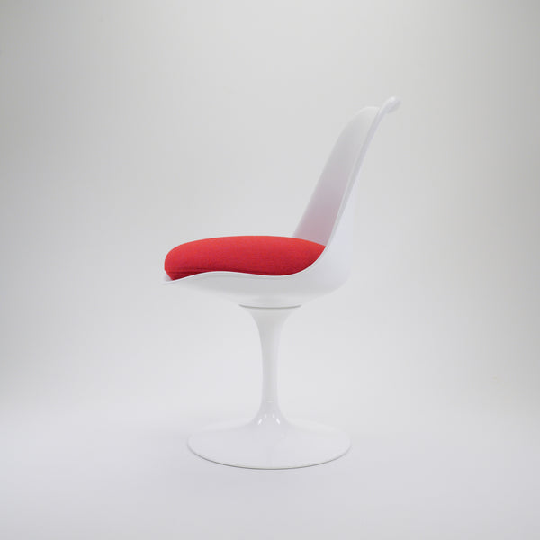 Saarinen Tulip Chair | Knoll International | 1043-3