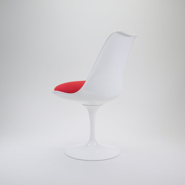 Saarinen Tulip Chair | Knoll International | 1043-3