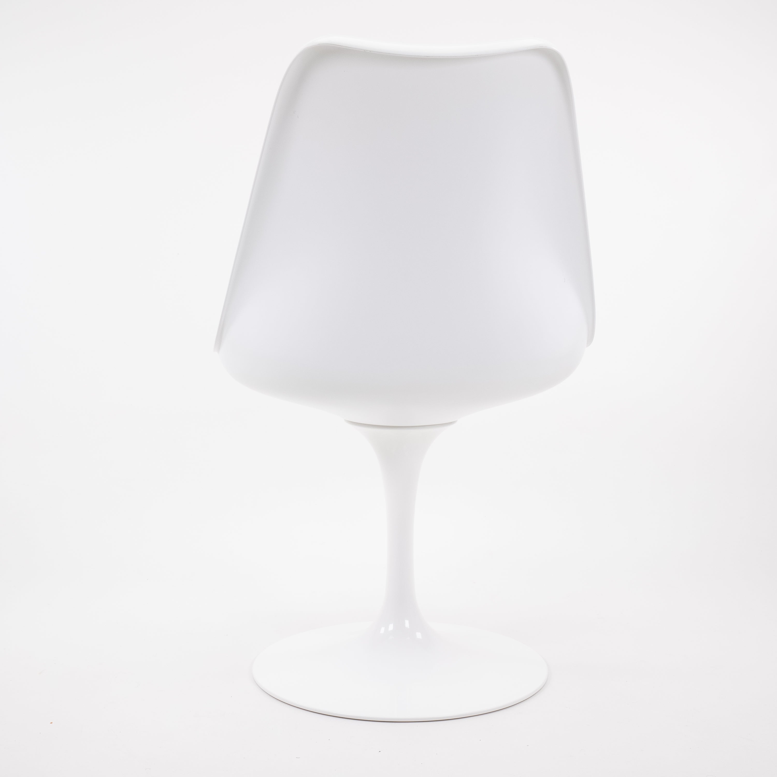 Knoll International | Saarinen Tulip Chair