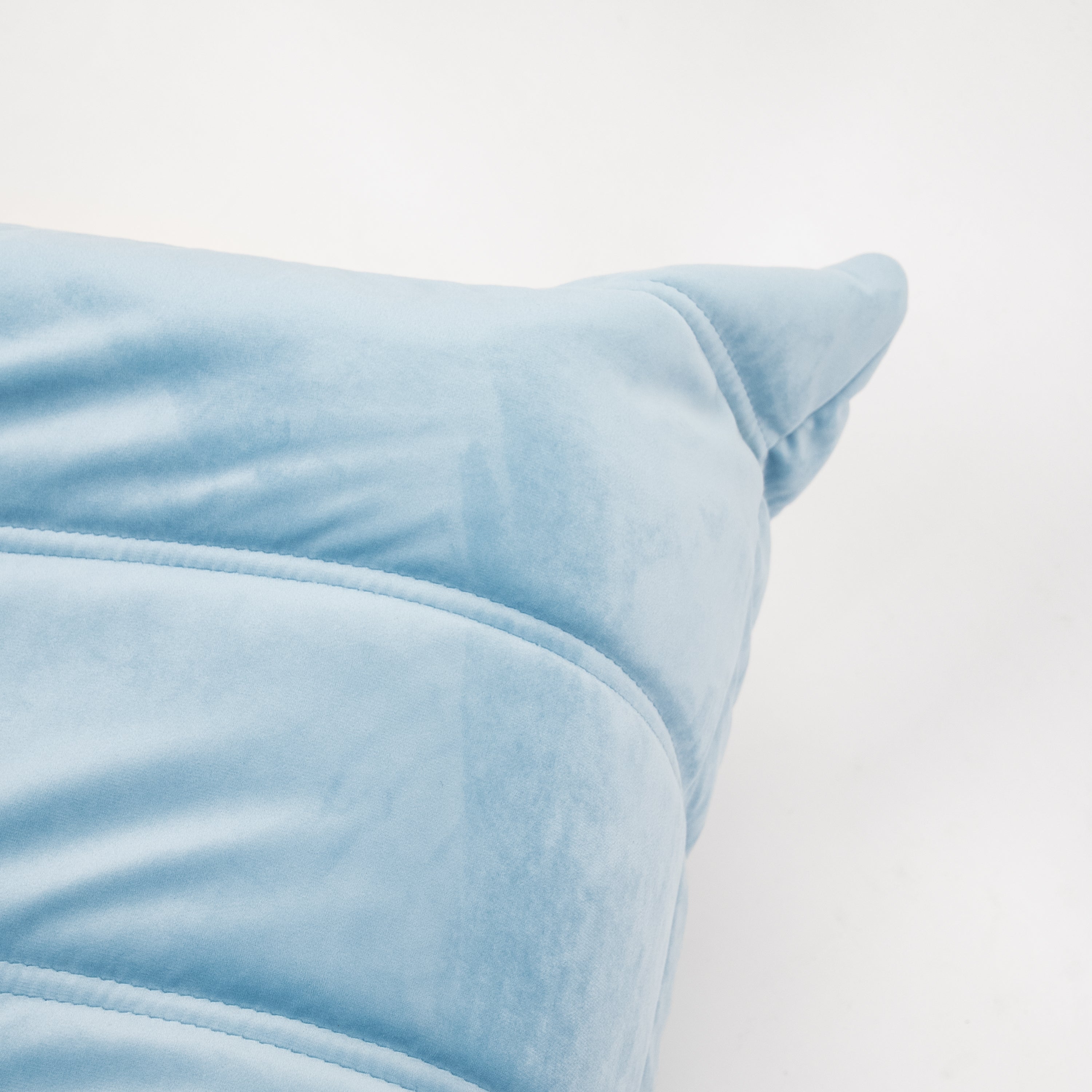 Ligne Roset | Togo 1er Sessel | Dekoma Sky