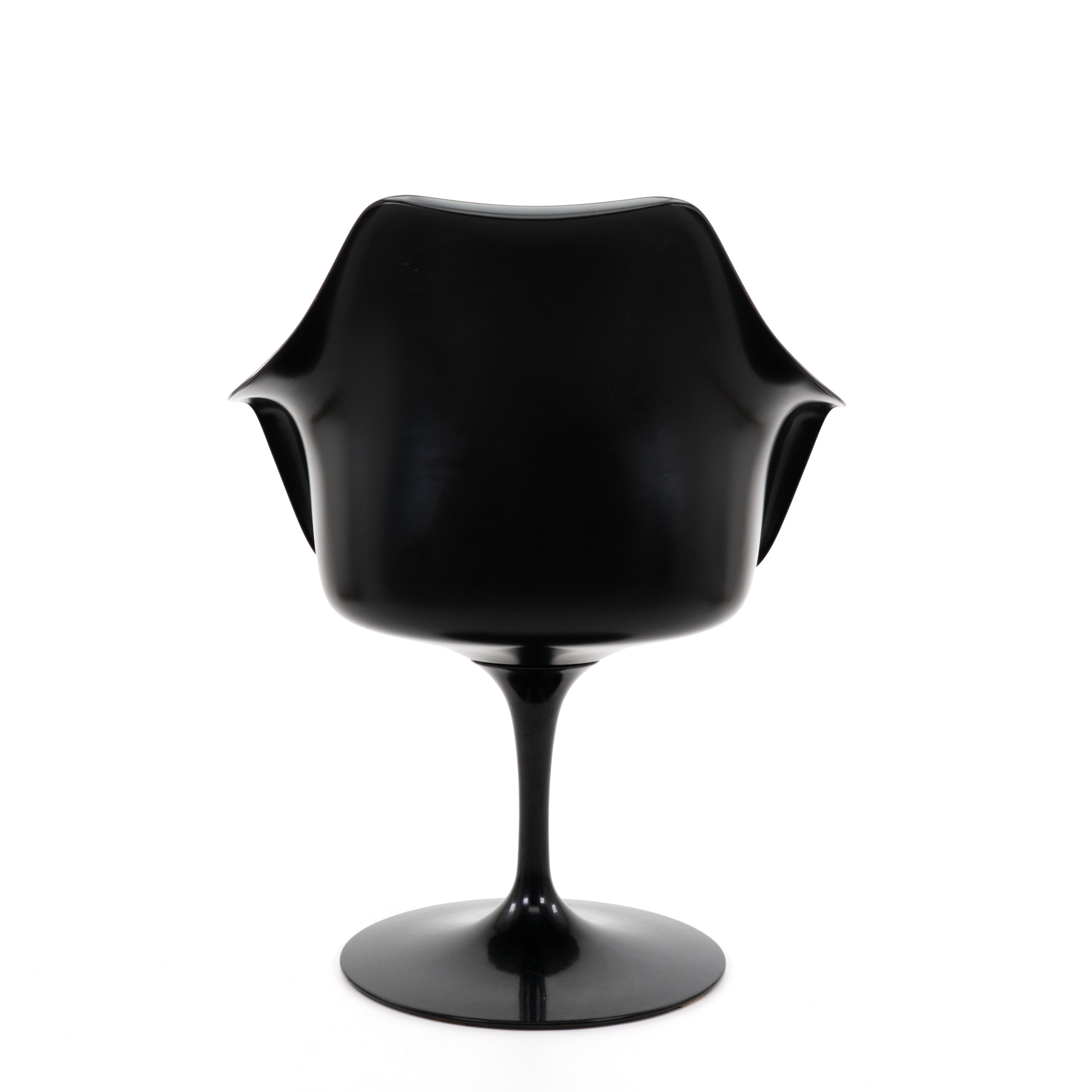 Knoll International | Tulip Arm Chair