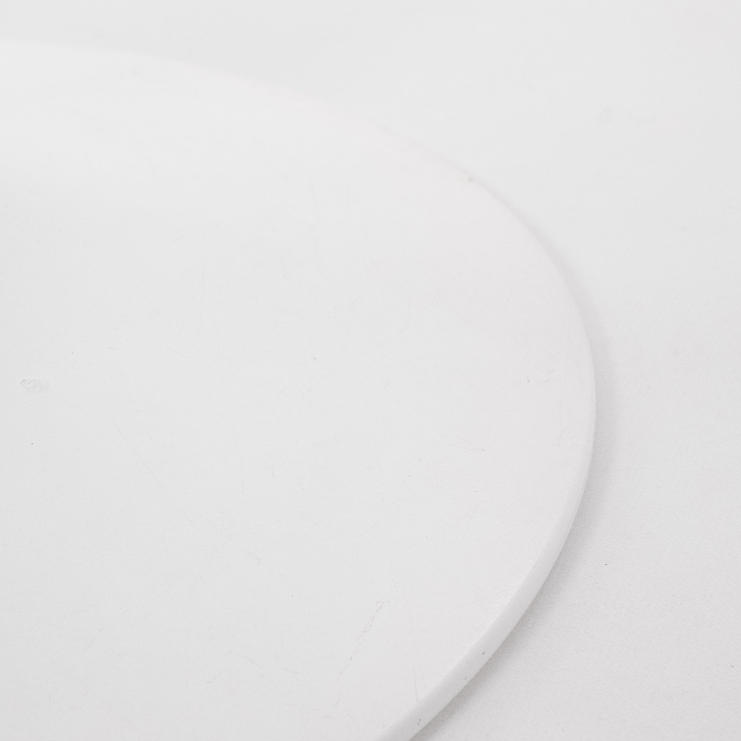 Knoll International | Saarinen Dining Table