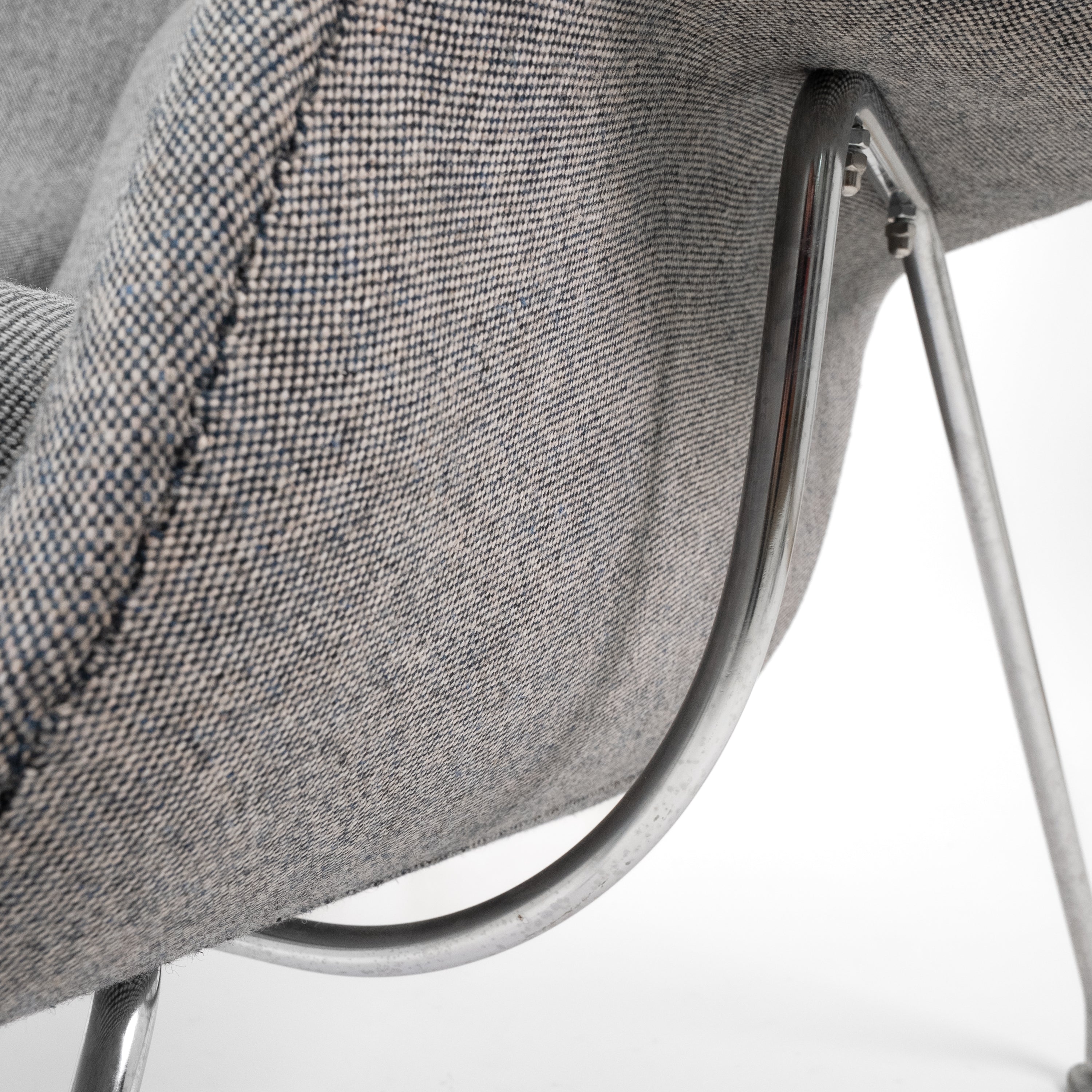 Knoll International | Womb Chair mit Ottoman