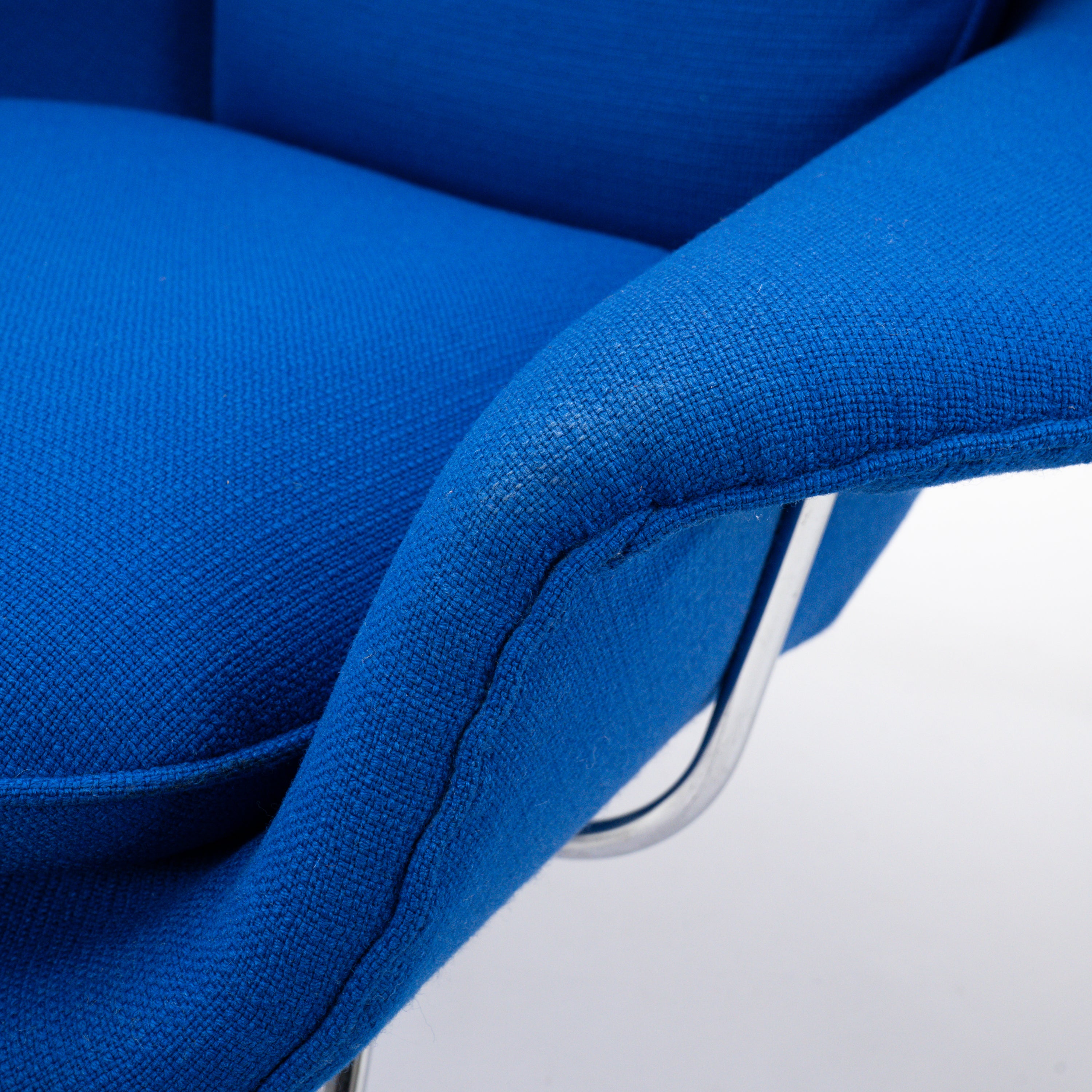 Knoll International | Womb Chair mit Ottoman