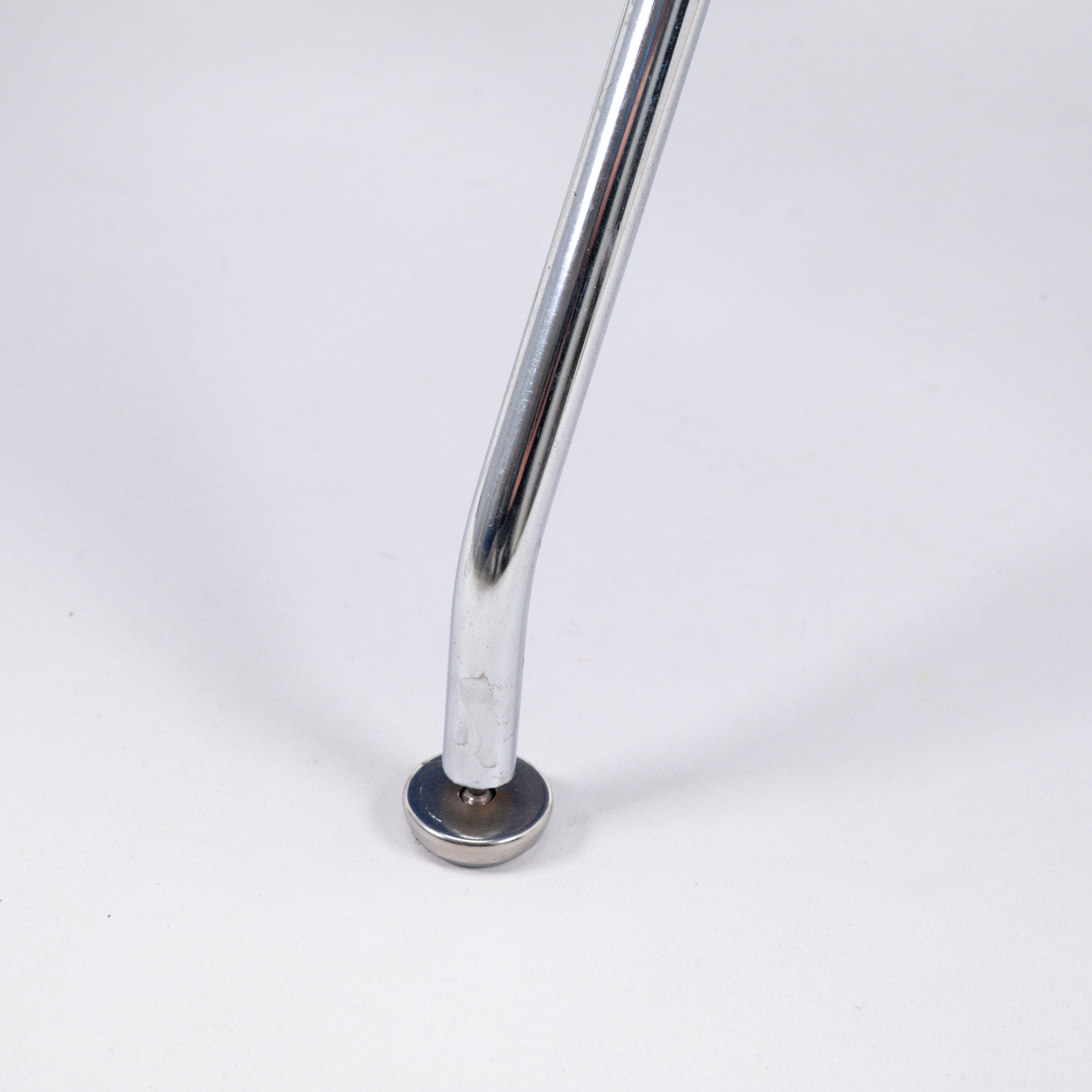 Knoll International | Womb Chair mit Ottoman