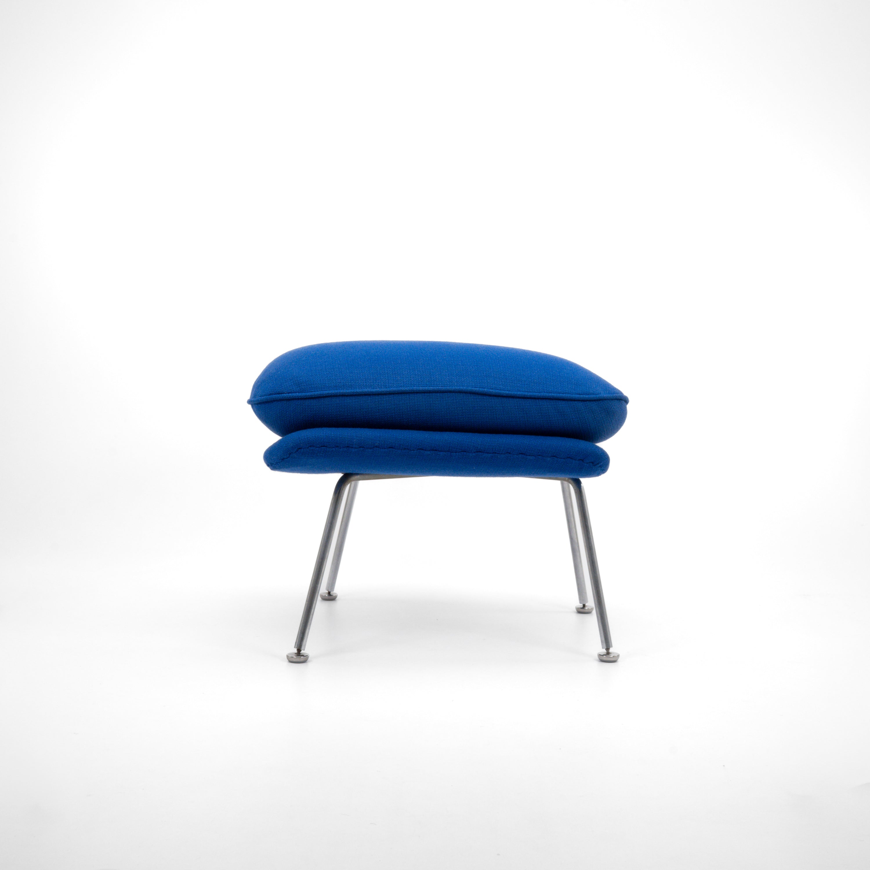 Knoll International | Womb Chair mit Ottoman