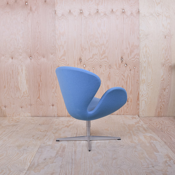 Arne Jacobsen | Swan Chair