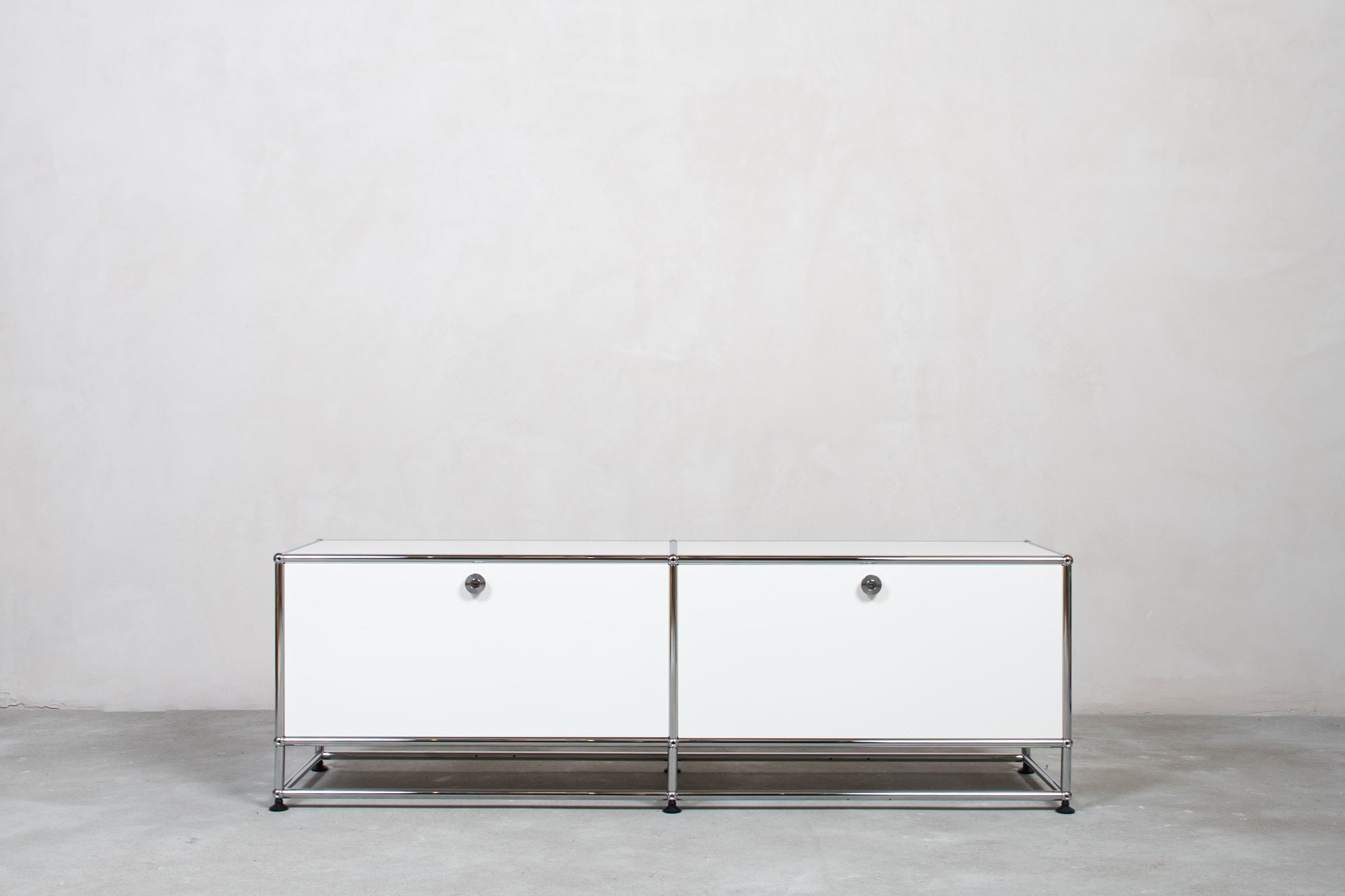 USM Sideboard 1x2 Fächer mit Unterbau
